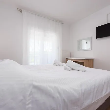 Awesome In With Wifi Zadar