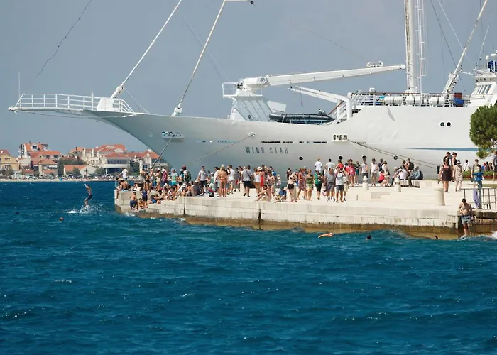 Awesome In With Wifi *