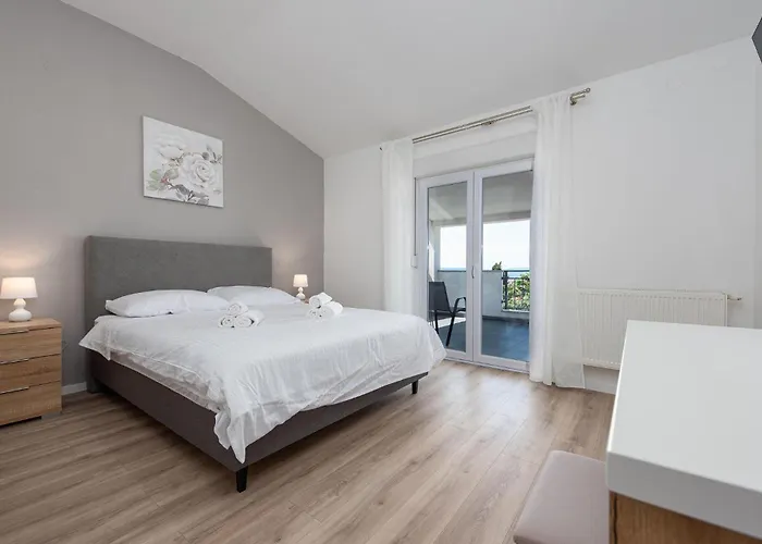 Holiday home Awesome In With Wifi Zadar