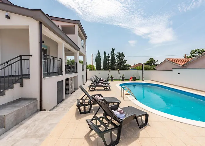 Holiday home Awesome In With Wifi *